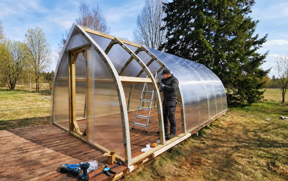 Professional Greenhouse Assembly Service