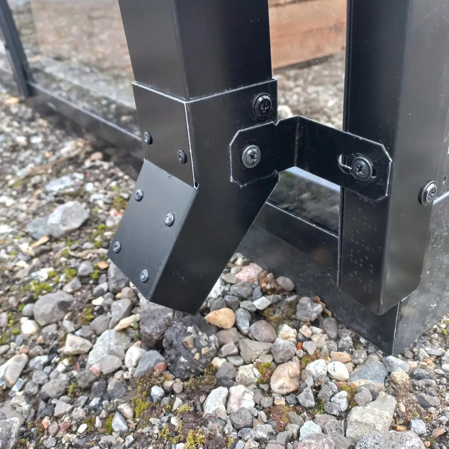Gutter System for Premium House LUX Greenhouse - Image 4